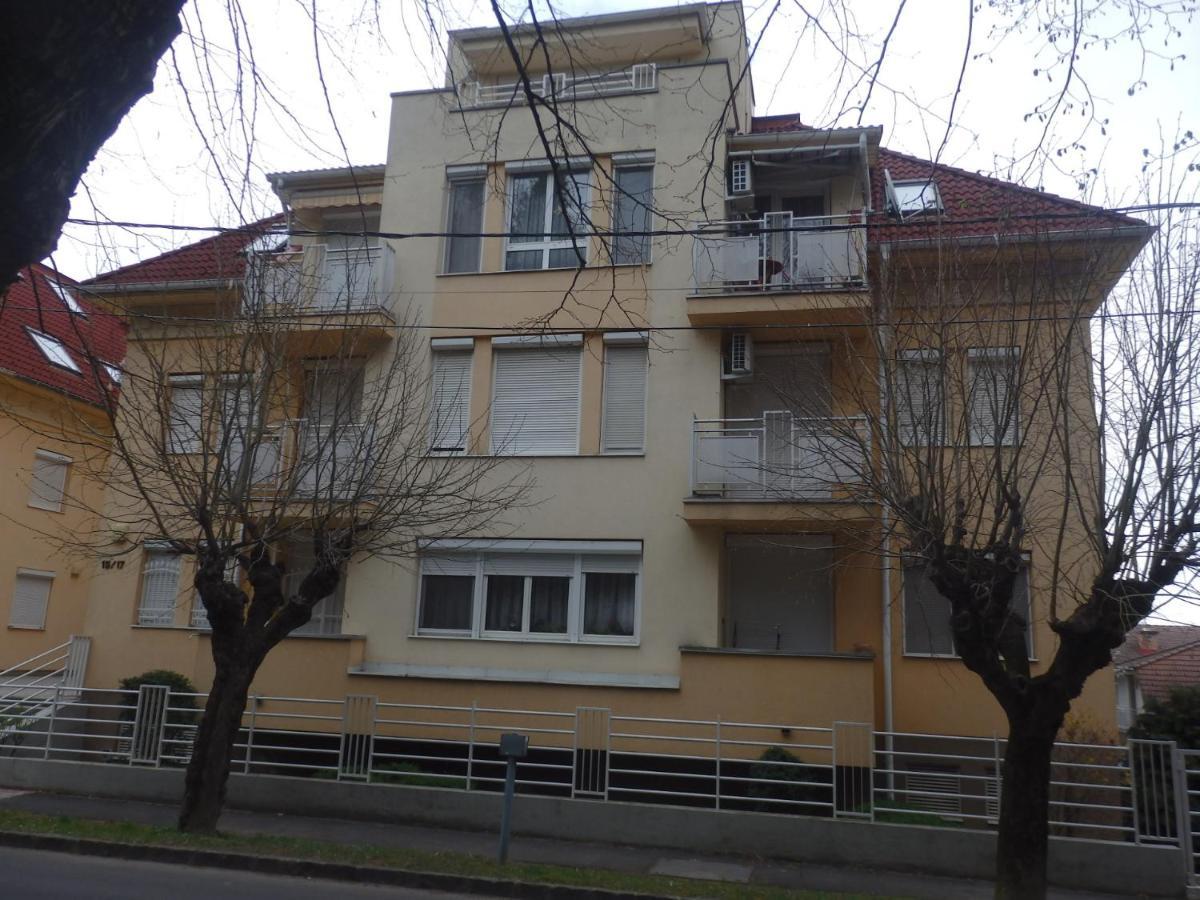 Zoé Apartman Hévíz Exterior foto