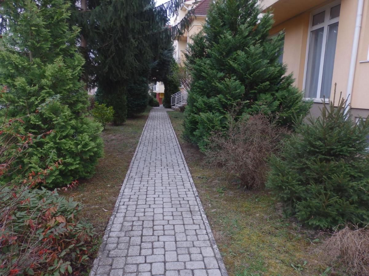 Zoé Apartman Hévíz Exterior foto